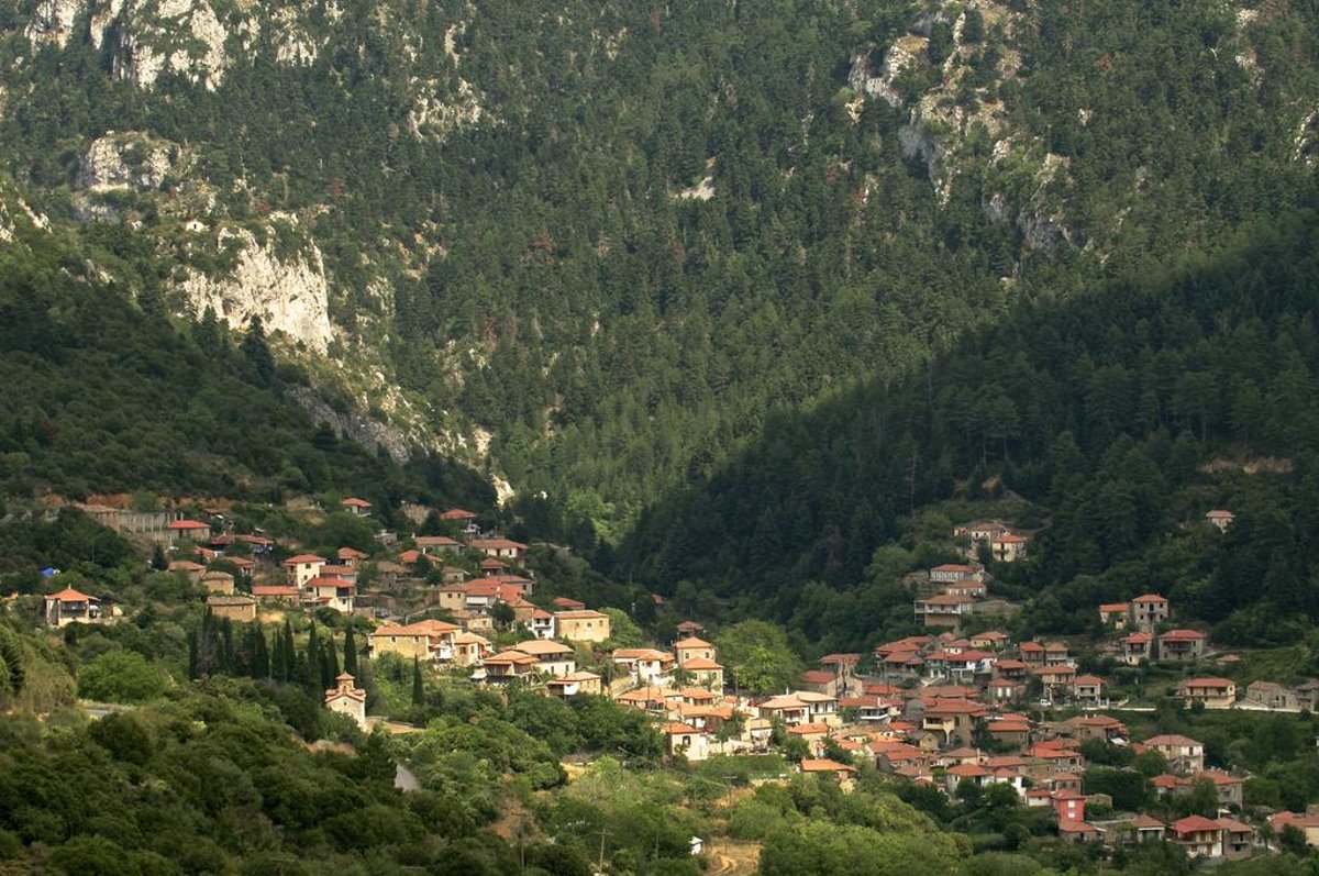 Polidroso: Journey to the "diamond" of Mount Parnon!